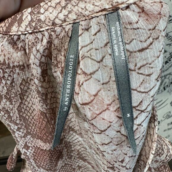 Anthropologie Snake Print Ruffled V Neck Long Sleeve Blouse Sz M Classic Boho - Picture 10 of 10